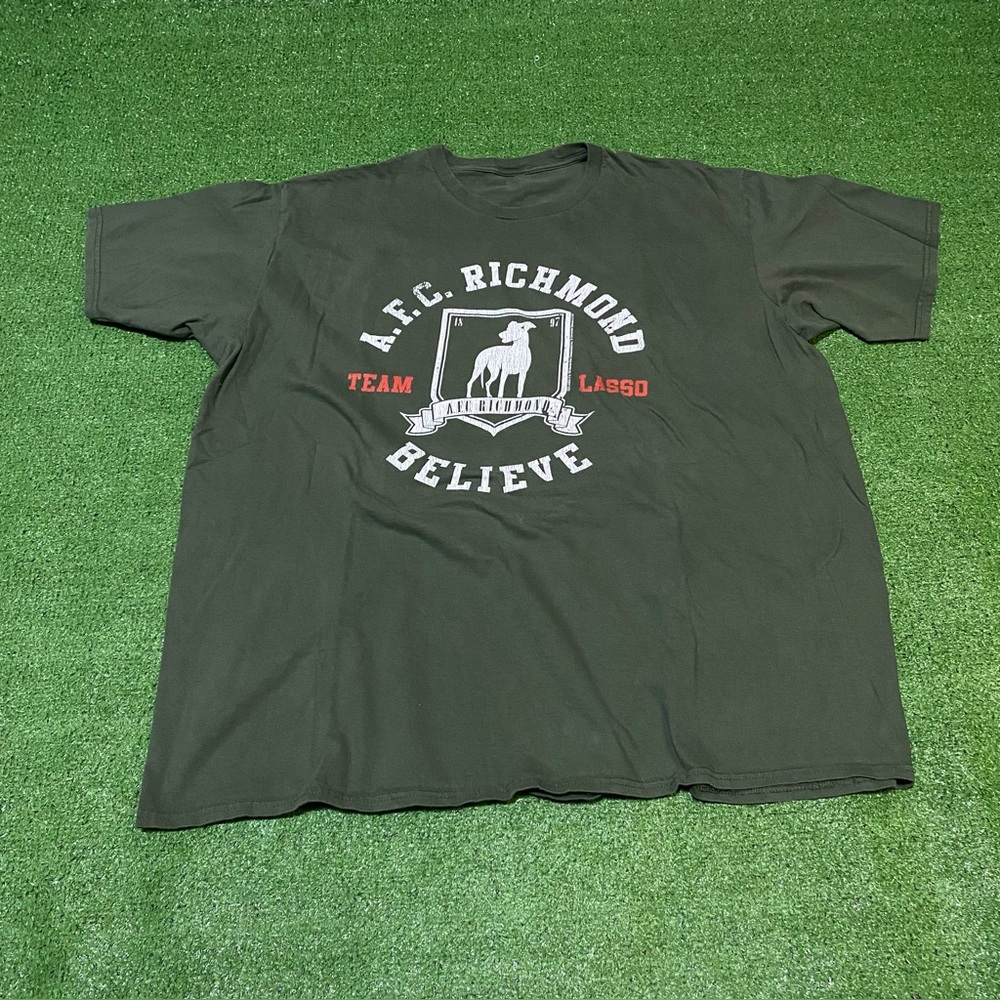 Team Ted Lasso AFC Richmond Believe Graphic T-Shirt Army Green Size 3XL - Picture 2 of 4